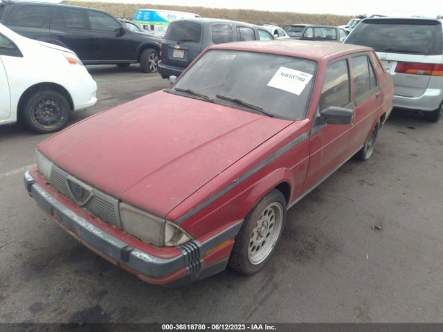 1987 ALFA ROMEO MILANO SILVER VIN: ZARDA1145H1075665
