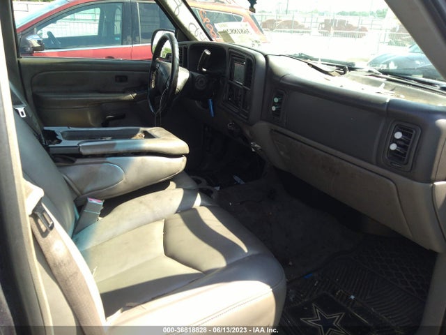 2004 GMC YUKON SLE VIN: 1GKEC13Z84R273559