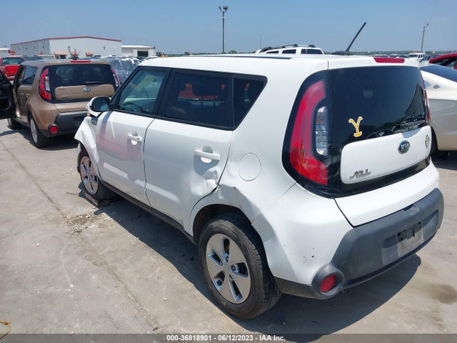 KIA Soul Base 2016 KNDJN2A28G7310383 Image 3