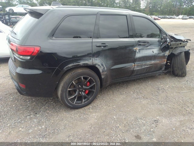 1C4RJFDJXLC198132 Jeep Grand Cherokee Srt