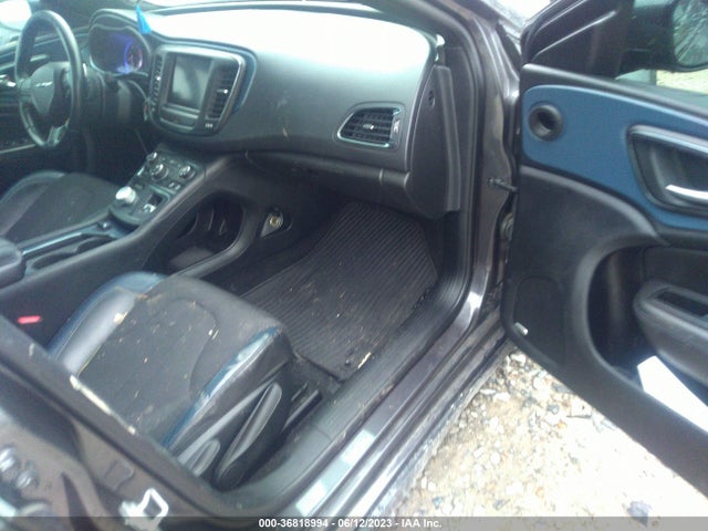 1C3CCCBG0FN511322 Chrysler 200 S