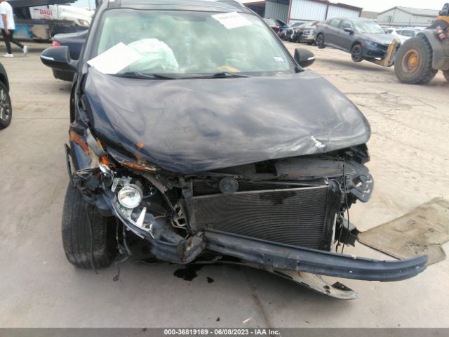 KNDPC3AC1E7638997 KIA Sportage Ex