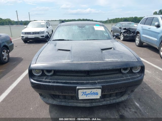2C3CDZAG7JH131297 Dodge Challenger Sxt Plus
