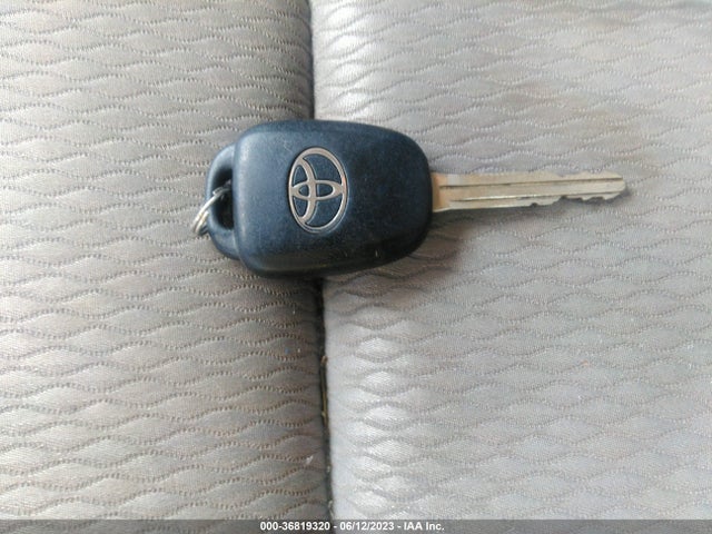 Toyota Corolla L/le/xle/se 2017 5YFBURHE5HP592725 Image 3