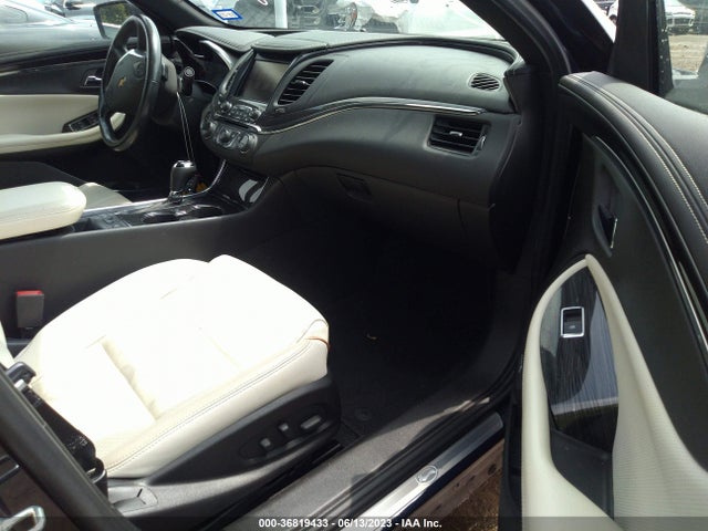 Chevrolet Impala Premier 2018 2G1125S34J9107801 Image 10