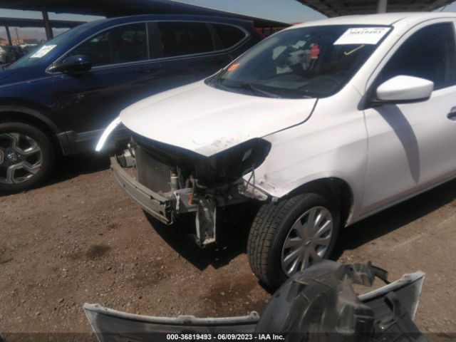 3N1CN7AP2HL825591 Nissan Versa Sedan S