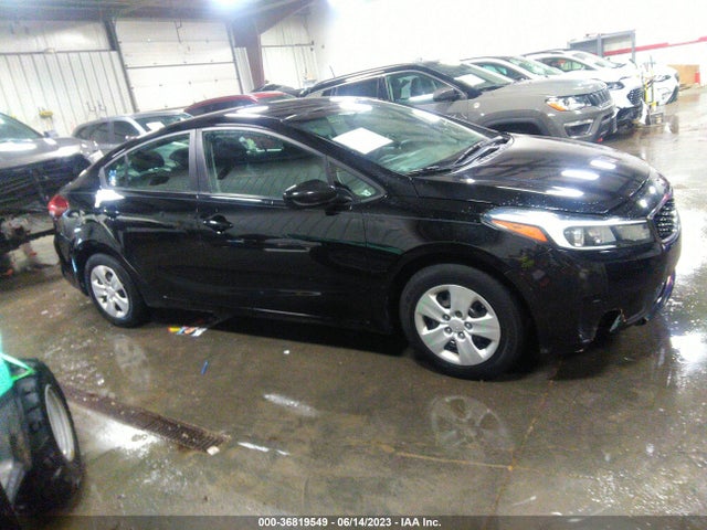 KIA FORTE LX 2017 3KPFK4A76HE076770 Image 13