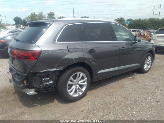 WA1LAAF70KD006116 Audi Q7 Premium Plus
