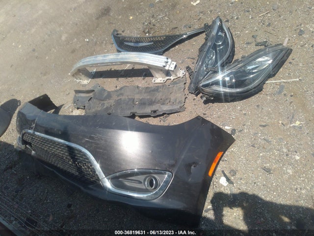 2C4RC1BG7JR100506 Chrysler Pacifica Touring L