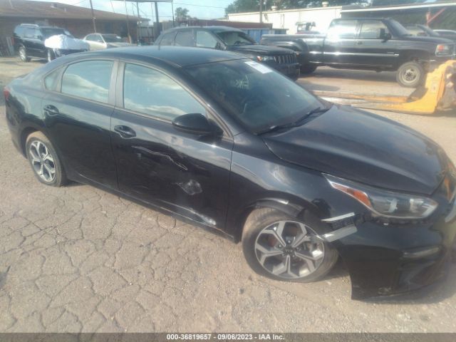 3KPF24AD7KE138108 KIA Forte Lxs