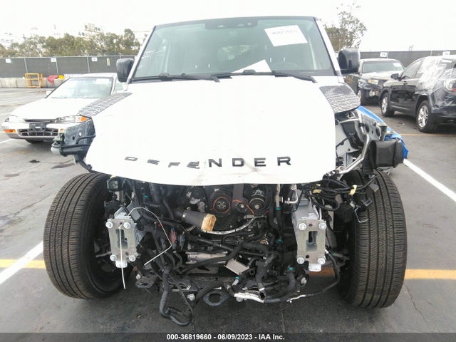 2023 Land Rover Defender, VIN: SALEJ7EX9P2147507