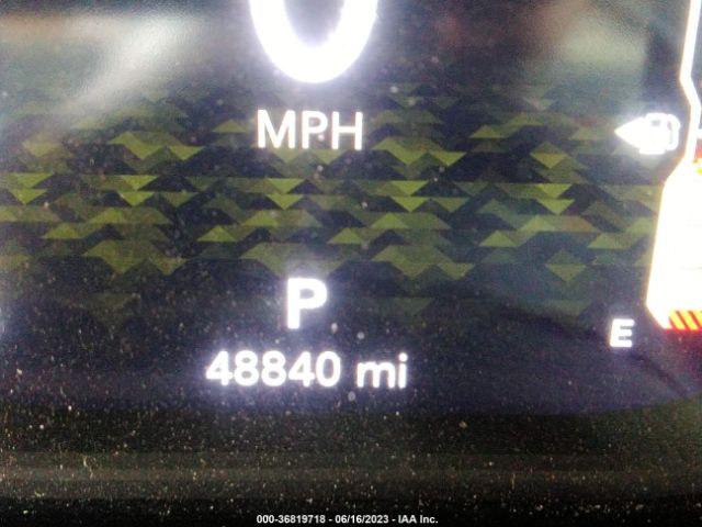 1C4HJXEG5JW226743 Jeep Wrangler Unlimited Sahara