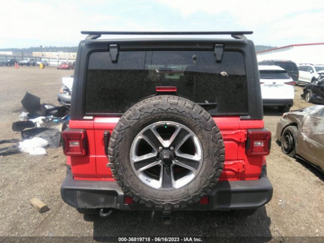 1C4HJXEG5JW226743 Jeep Wrangler Unlimited Sahara