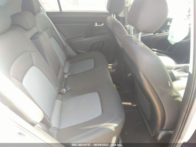 KNDPB3AC6E7550353 KIA Sportage Lx