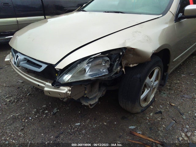 2004 HONDA ACCORD SDN EX VIN: 1HGCM56844A107114