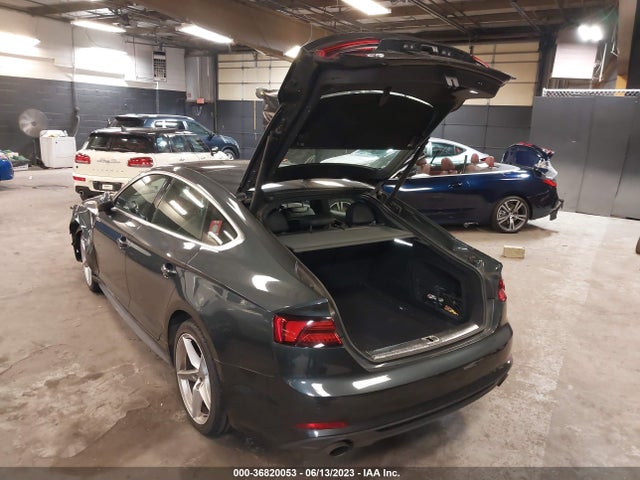 WAUENCF55JA054205 Audi A5 Sportback Premium Plus