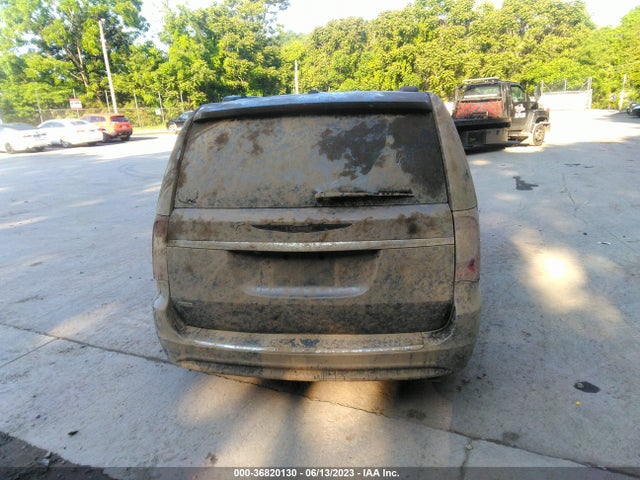 2C4RC1BG8GR300836 Chrysler Town & Country Touring