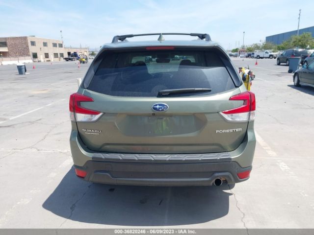 JF2SKAUC1MH564620 Subaru Forester Limited