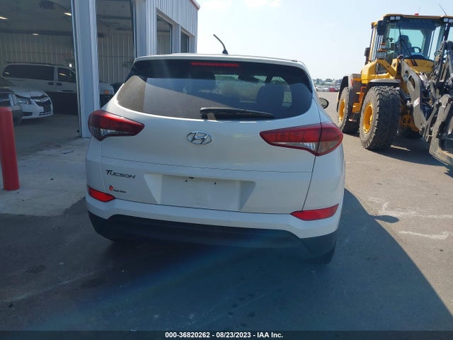 Hyundai TUCSON SE 2018 KM8J23A41JU702819 Image 7
