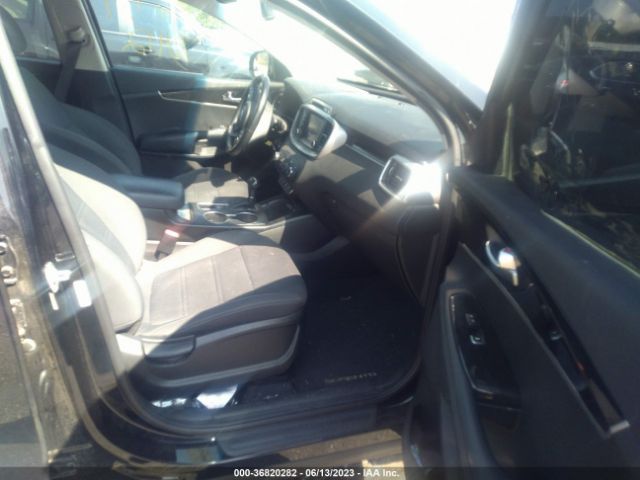 5XYPG4A31HG256731 KIA SORENTO LX