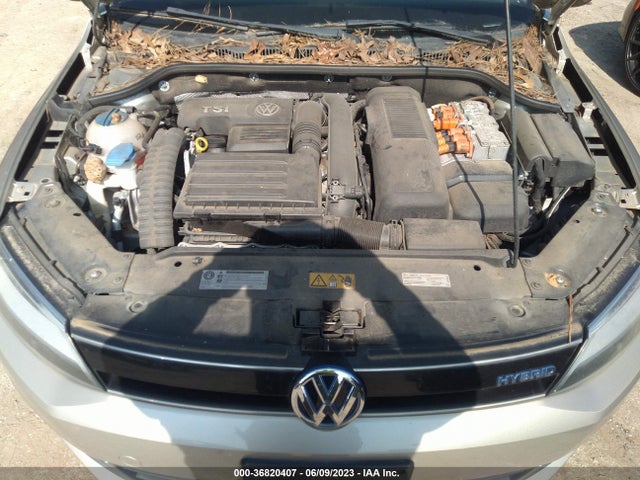 3VW637AJ0EM211184 Volkswagen Jetta Sedan Hybrid Sel