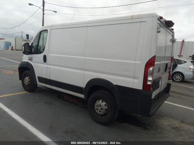 3C6TRVNGXKE505695 RAM Promaster Cargo Van