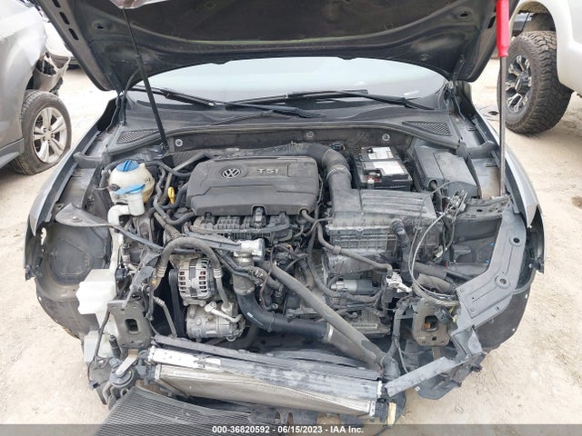 1VWAT7A37FC117303 Volkswagen Passat 1.8t Limited Edition