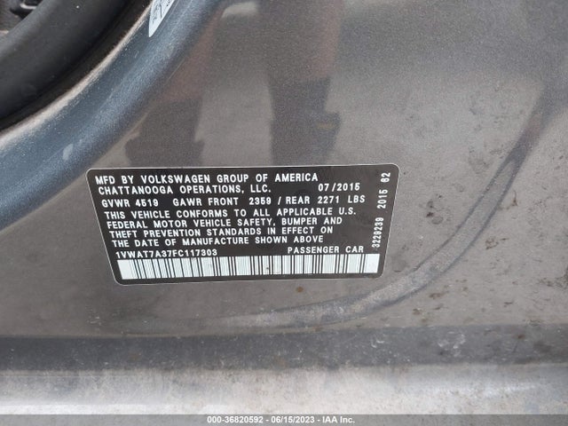 1VWAT7A37FC117303 Volkswagen Passat 1.8t Limited Edition