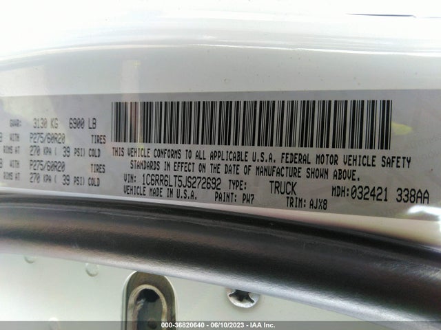 1C6RR6LT5JS272692 RAM 1500 Lone Star Silver