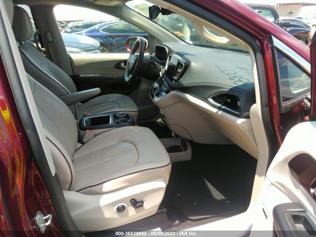 Chrysler Pacifica Limited 2017 2C4RC1GG1HR591464 Image 11