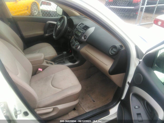 2006 TOYOTA RAV4 BASE VIN: JTMZD33V066020422