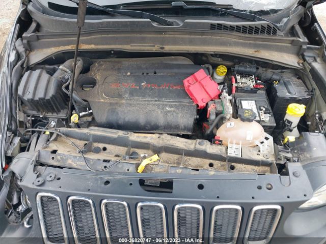 ZACCJABB0JPH67261 Jeep Renegade Latitude