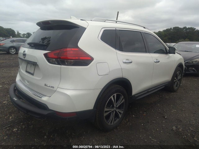 2017 NISSAN ROGUE SL VIN: 5N1AT2MV3HC844116