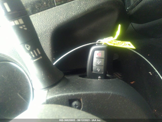 Nissan ROGUE S 2017 JN8AT2MTXHW133857 Image 3