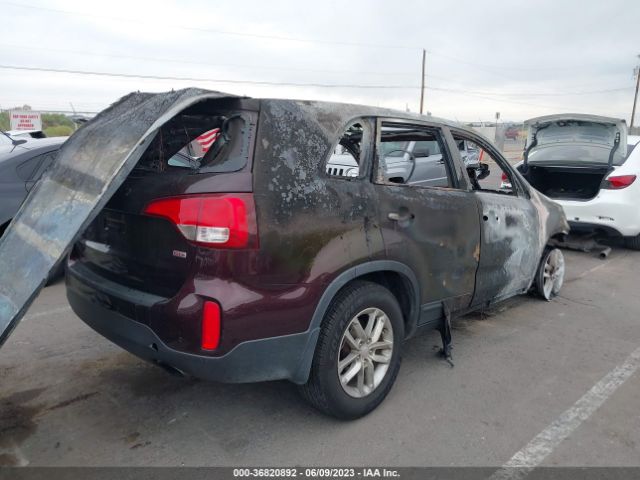 5XYKT3A6XEG507056 KIA SORENTO LX