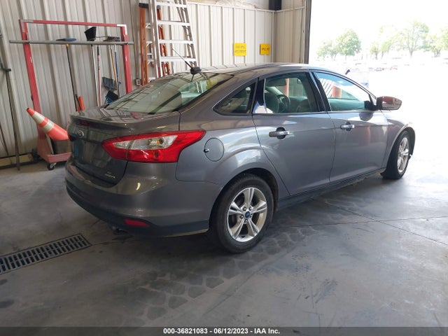 Ford FOCUS SE 2014 1FADP3F24EL368023 Image 11