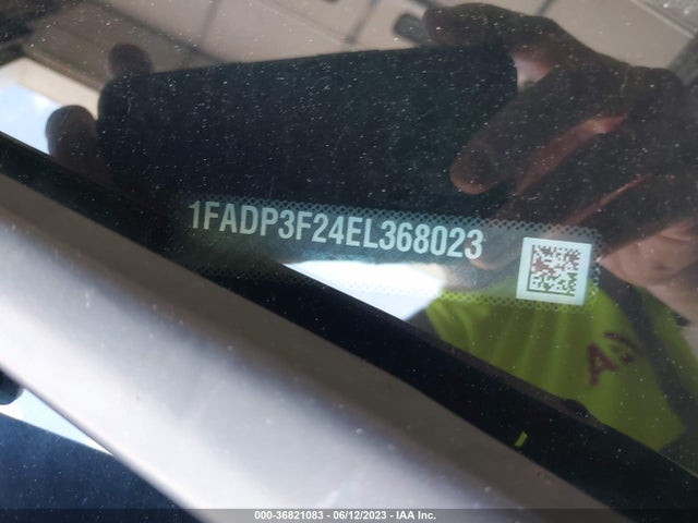 2014 FORD FOCUS SE VIN: 1FADP3F24EL368023