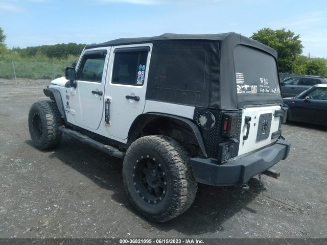 2017 JEEP WRANGLER UNLIMITED SPORT VIN: 1C4BJWDG8HL725386