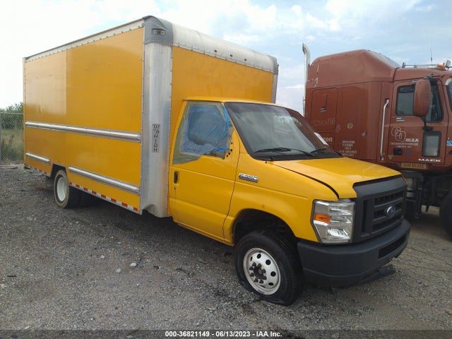 2019 Ford E-Series, VIN: 1FDWE3FS0KDC15777