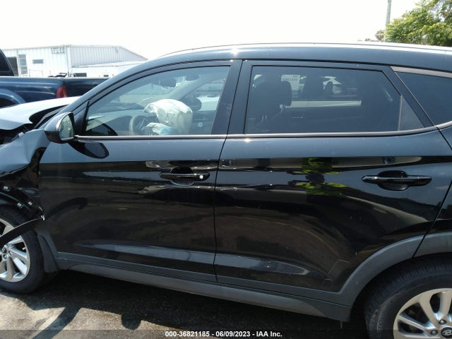 2016 HYUNDAI TUCSON SE VIN: KM8J33A44GU242514