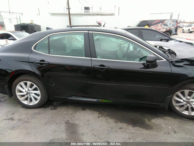 Toyota CAMRY LE 2022 4T1C11AK4NU666130 Image 14