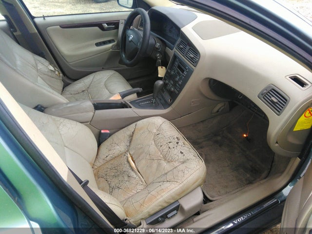 2002 VOLVO S60 VIN: YV1RS58DX22110500