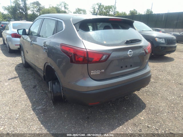 2018 Nissan Rogue, VIN: JN1BJ1CR0JW256100