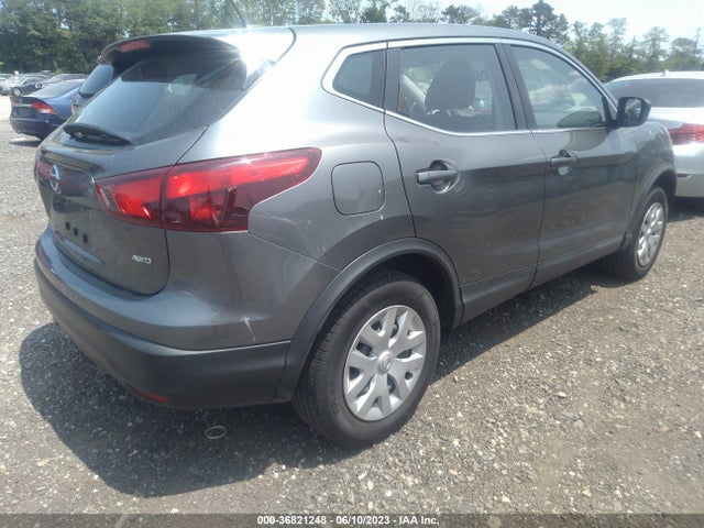 2018 Nissan Rogue, VIN: JN1BJ1CR0JW256100