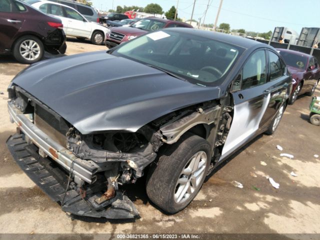1FA6P0H7XF5117061 Ford FUSION SE
