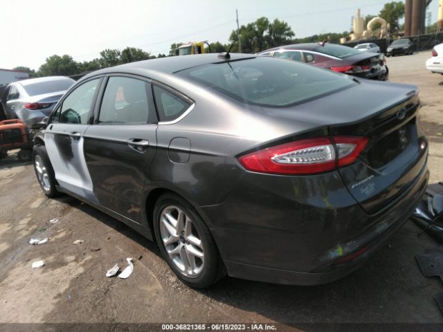 1FA6P0H7XF5117061 Ford FUSION SE