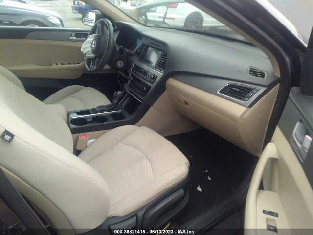 2017 HYUNDAI SONATA SE VIN: 5NPE24AF1HH455495
