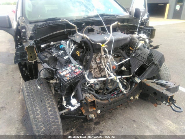 Chevrolet Silverado 1500 Custom 2020 1GCRYBEF0LZ185630 Image 12
