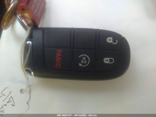 3C4NJDCB0NT145282 Jeep Compass Limited