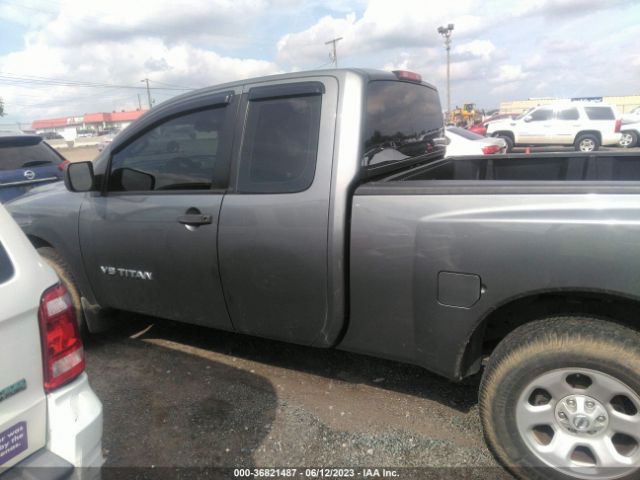 1N6BA0CH3EN516125 Nissan TITAN S